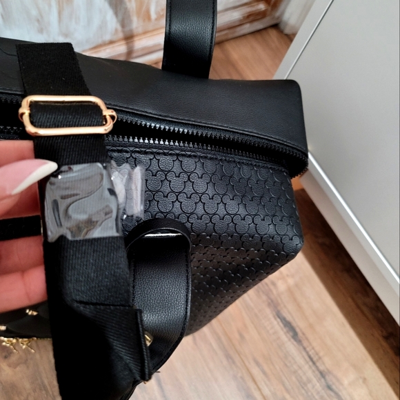 NWT Disney Mickey Mouse Embossed Weekender - Picture 12 of 15